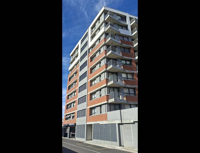 2 bed property to rent in OBSERVATORY